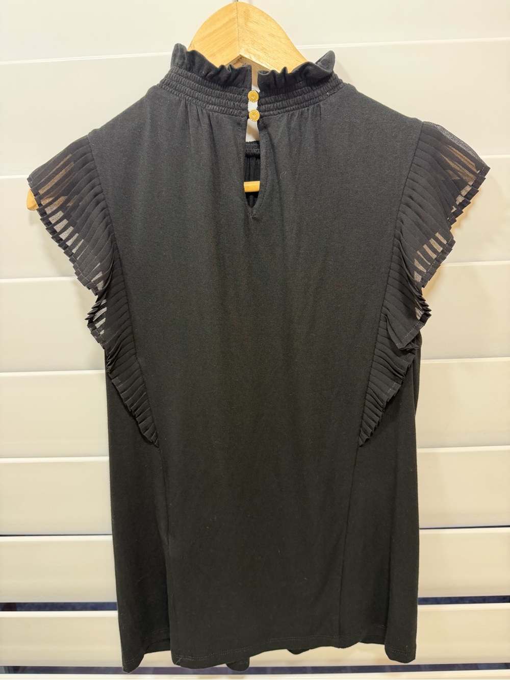 BCBG Black Ruffled Sleeve Top - Picture 4 of 5